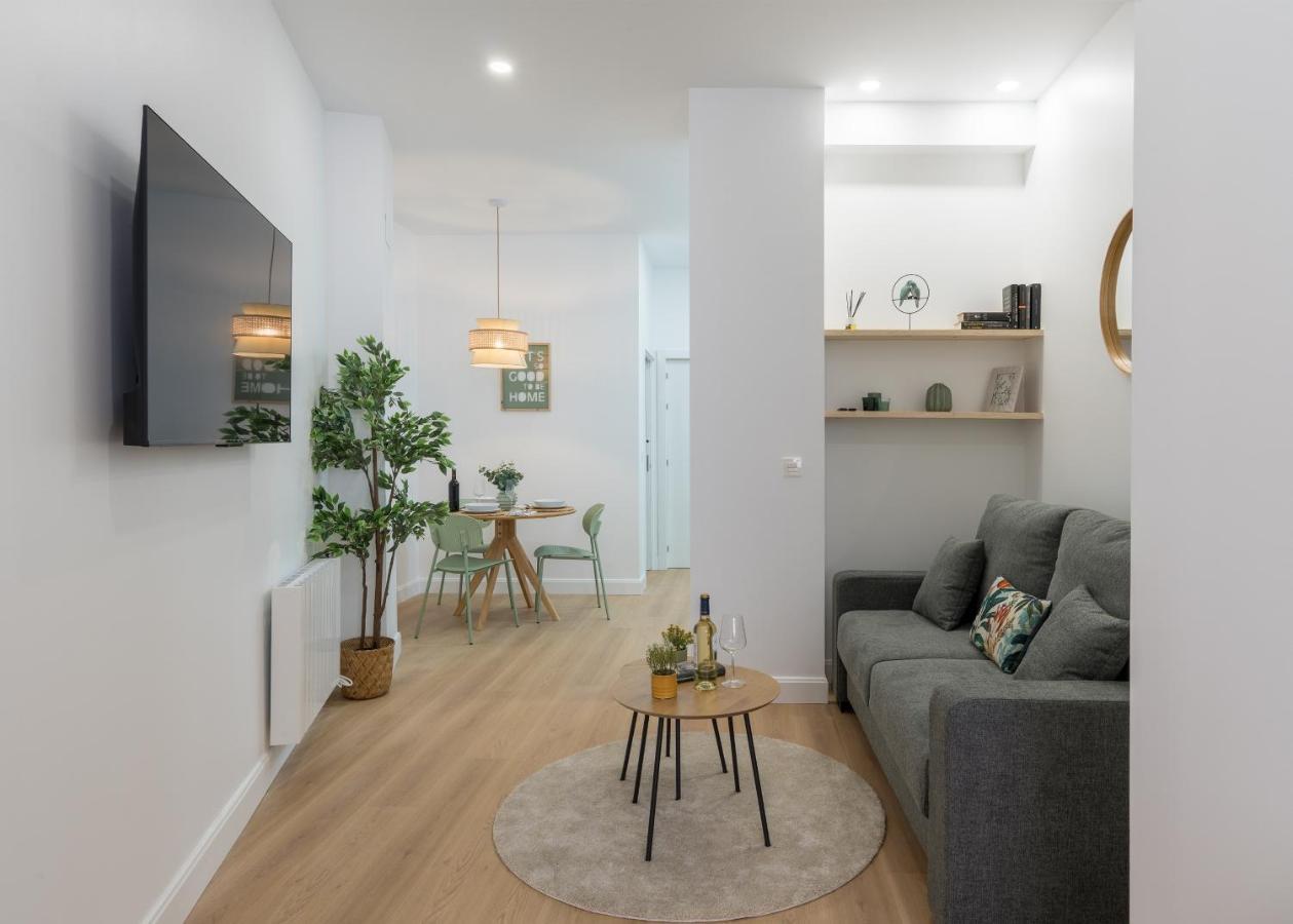 Kaixo Bilbao Apartments Екстер'єр фото