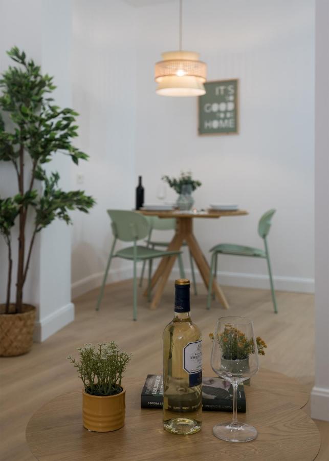 Kaixo Bilbao Apartments Екстер'єр фото