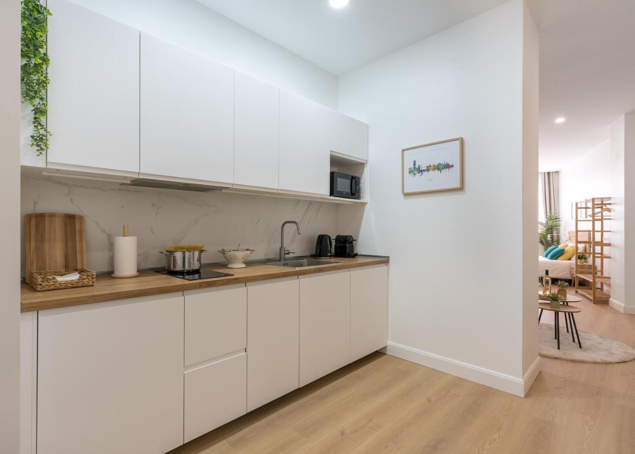 Kaixo Bilbao Apartments Екстер'єр фото