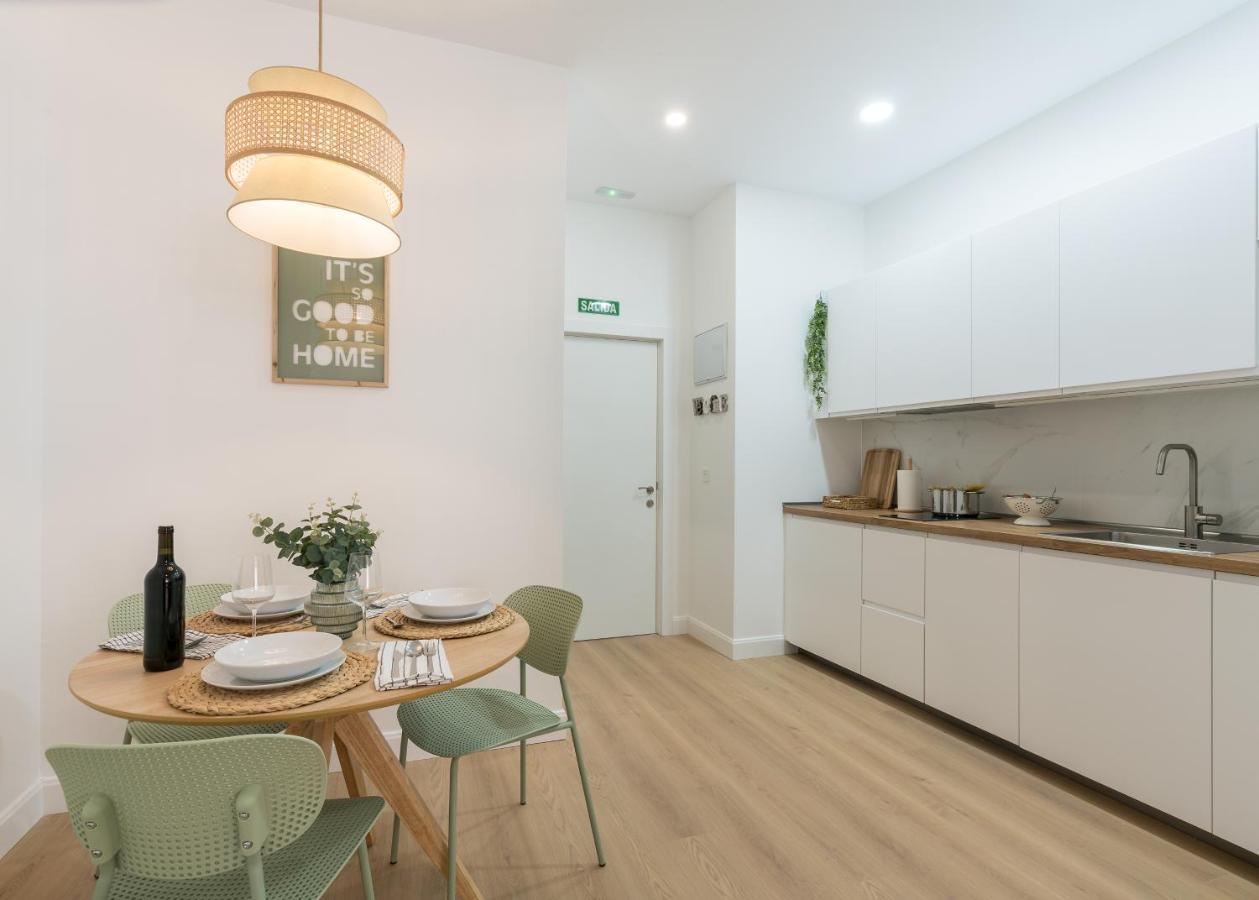 Kaixo Bilbao Apartments Екстер'єр фото