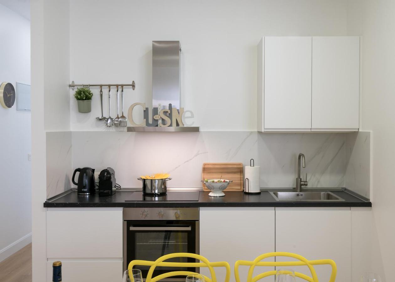 Kaixo Bilbao Apartments Екстер'єр фото