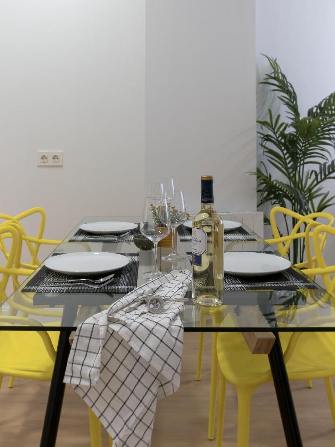 Kaixo Bilbao Apartments Екстер'єр фото