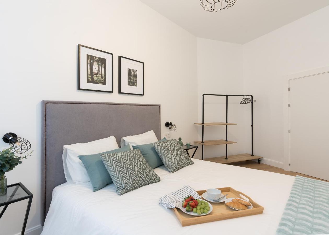 Kaixo Bilbao Apartments Екстер'єр фото