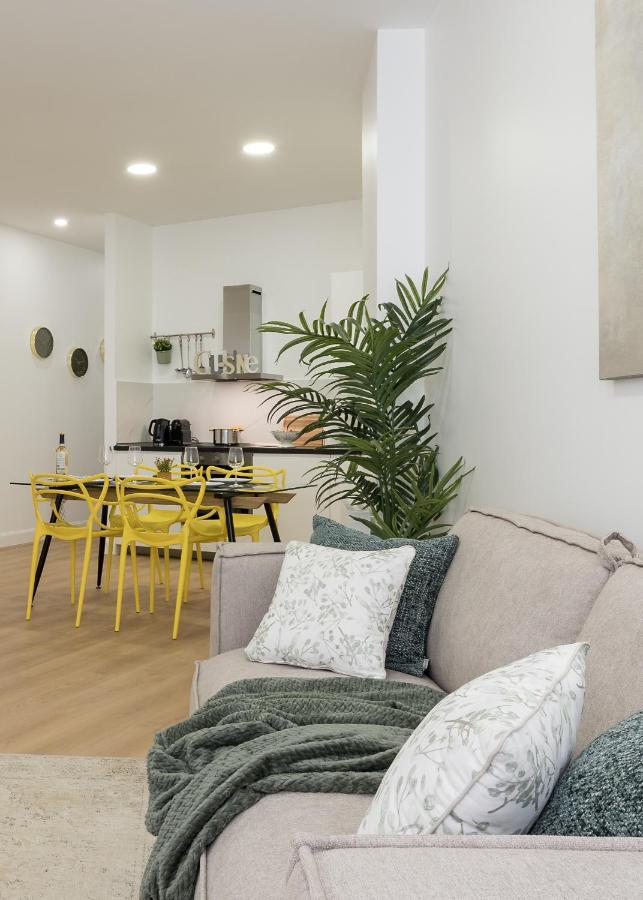 Kaixo Bilbao Apartments Екстер'єр фото